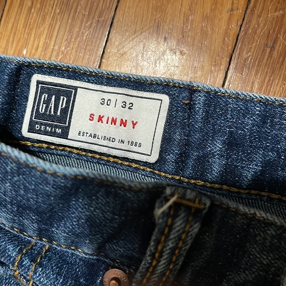 GAP Men's Skinny Jeans SZ 30/32 - Picture 2 of 3